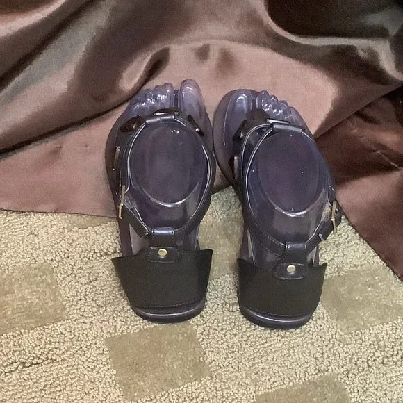 A NEW APPROACH (A.N.A.) FLAT THONG  SANDALS SIZE 7 - Picture 2 of 6